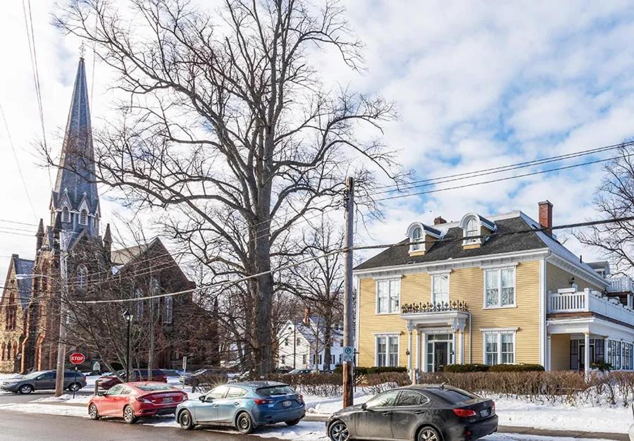 Fitzroy Hall Charlottetown Exterior photo
